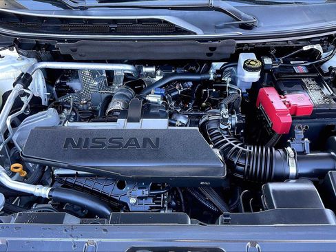 Certified 2024 Nissan Rogue S image 11