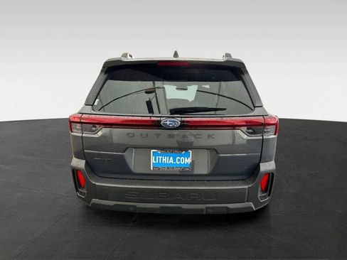 Used 2026 Subaru Outback Premium AWD/4WD image 5