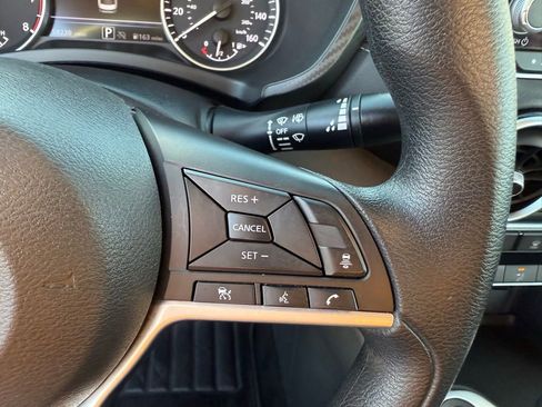 Used 2024 Nissan Sentra SV image 24