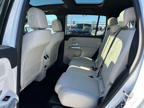 New 2026 Mercedes-Benz GLB 250 4MATIC image 16