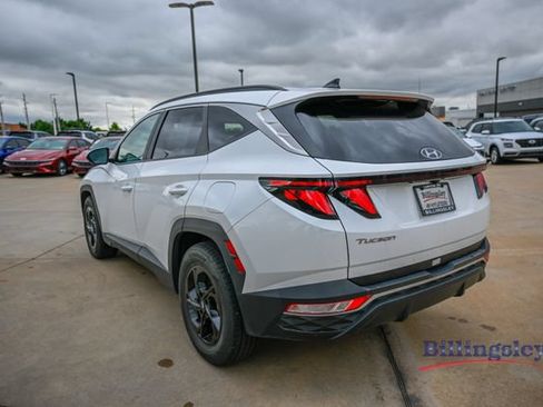 Used 2024 Hyundai Tucson SEL FWD image 3