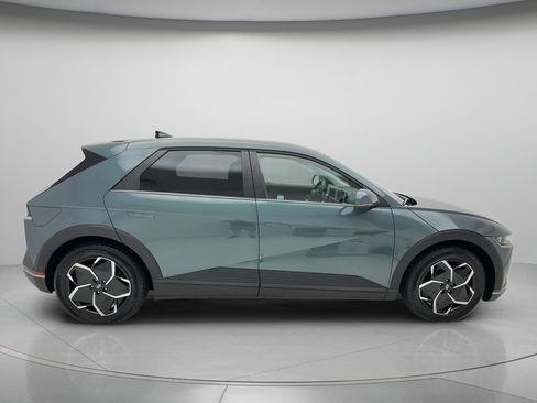 Used 2024 Hyundai Ioniq 5 SEL AWD/4WD image 6