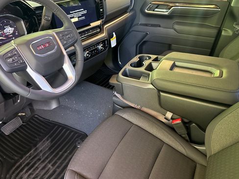 New 2026 GMC Sierra 1500 Elevation AWD/4WD image 11