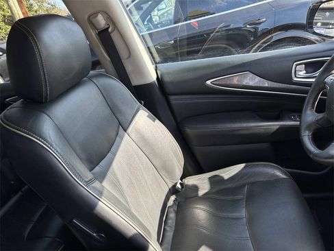 Used 2018 INFINITI QX60 Luxe image 12