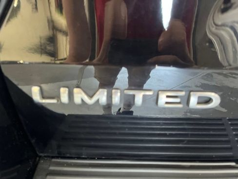 Used 2019 Ford Expedition Limited AWD/4WD image 46
