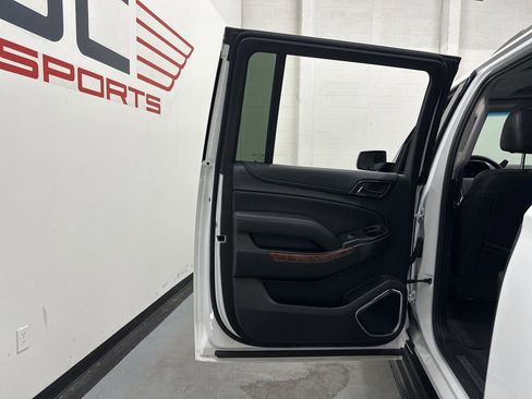 Used 2019 Chevrolet Suburban Premier image 56
