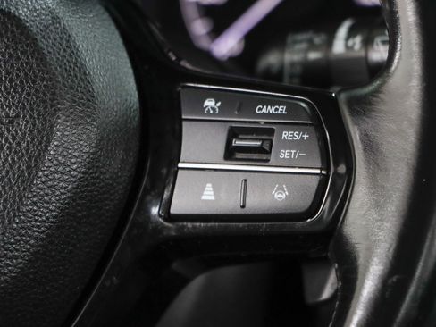 Used 2023 Honda Pilot Touring image 14