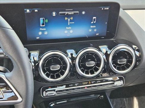 Used 2026 Mercedes-Benz GLA 250 image 14