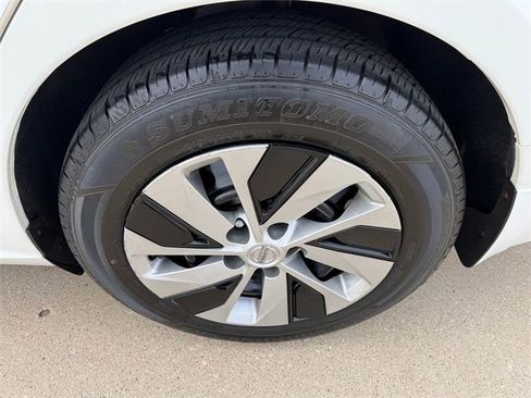 Used 2020 Nissan Altima 2.5 S image 5