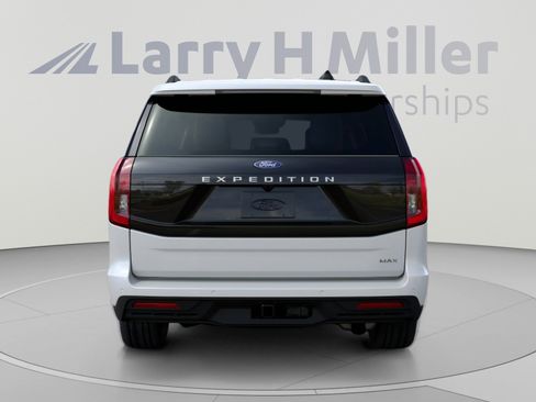 New 2027 Ford Expedition Max Active AWD/4WD image 7