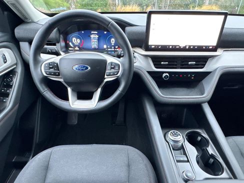 Certified 2026 Ford Explorer Active RWD image 22