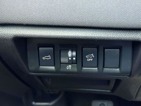 Used 2024 Subaru Outback Premium image 22