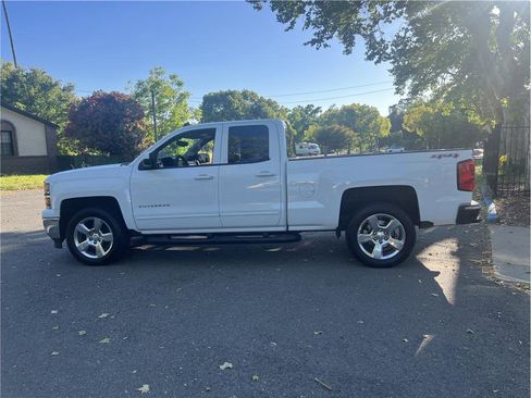 Used 2015 Chevrolet Silverado 1500 LT w/ LT Convenience Package AWD/4WD image 4