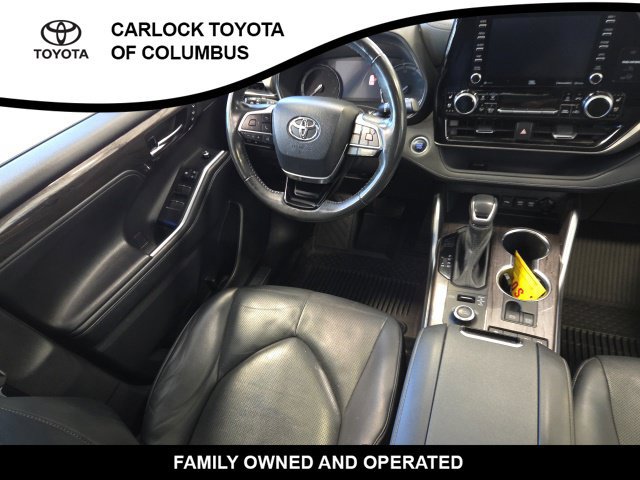 Used 2021 Toyota Highlander Limited AWD/4WD image 19