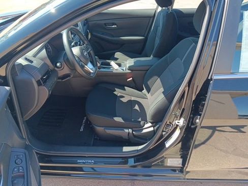 New 2025 Nissan Sentra SV image 20