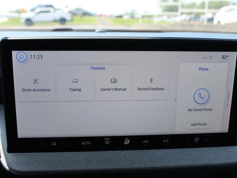 New 2025 Ford Maverick XLT image 28