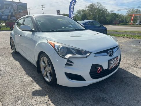 Used 2013 Hyundai Veloster image 10