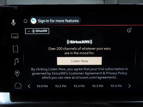 Used 2025 GMC Sierra 1500 SLE image 16