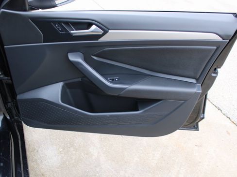 Certified 2021 Volkswagen Jetta S w/ Driver Assistance Package image 23