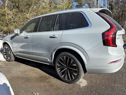 New 2026 Volvo XC90 B6 Plus image 4