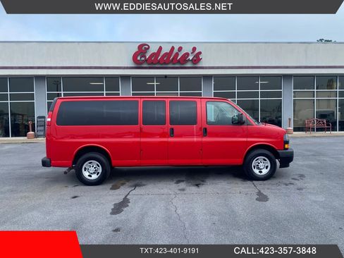 Used 2019 Chevrolet Express 3500 LS RWD image 1