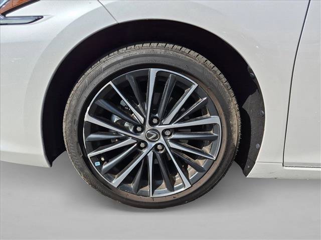 Used 2022 Lexus ES 350 w/ Premium Package FWD image 24