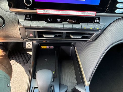 New 2026 Toyota Camry SE FWD image 22