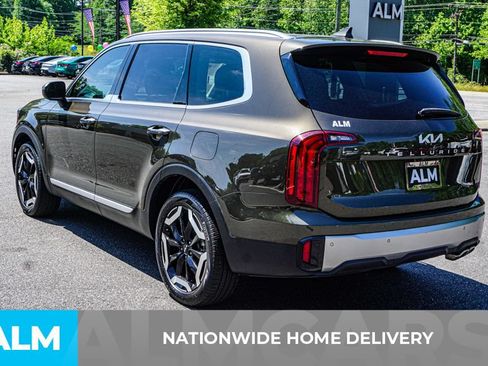 Used 2025 Kia Telluride S AWD/4WD image 4