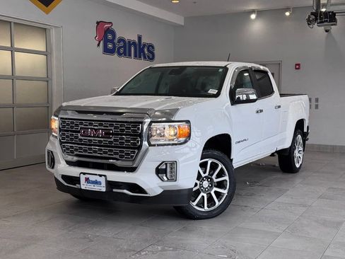 Certified 2021 GMC Canyon Denali image 2