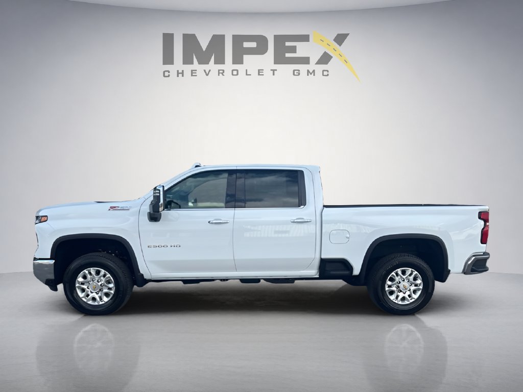 New 2026 Chevrolet Silverado 2500 LTZ w/ LTZ Convenience Package AWD/4WD image 2