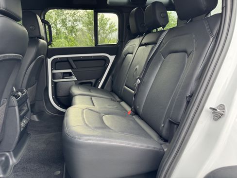 Certified 2023 Land Rover Defender 110 S AWD/4WD image 27