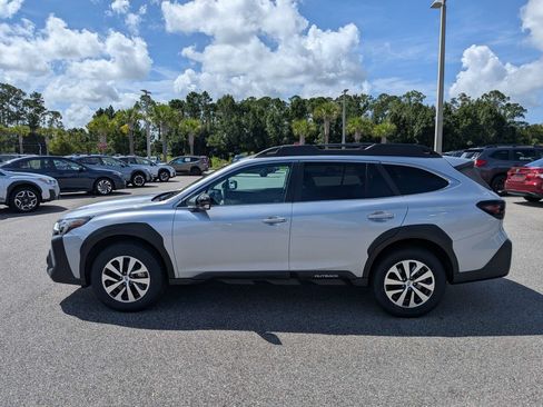 Certified 2024 Subaru Outback Premium AWD/4WD image 7