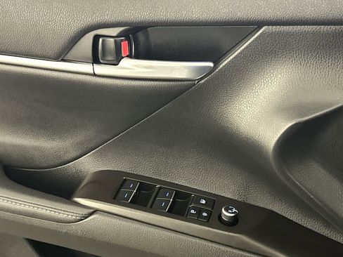 Used 2024 Toyota Camry XSE image 18