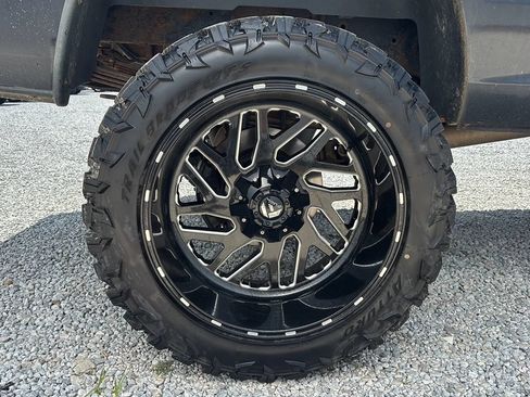 Used 2012 RAM 2500 ST w/ Chrome Appearance Group AWD/4WD image 6