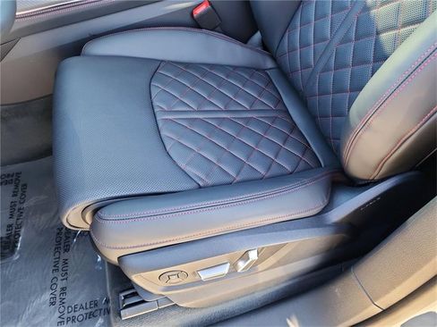 New 2026 Audi SQ8 Prestige image 23