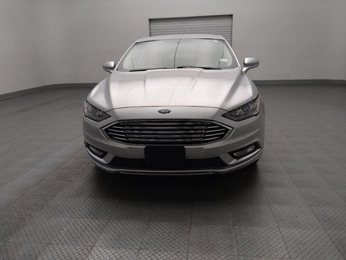 Used 2017 Ford Fusion SE w/ Equipment Group 201A image 15