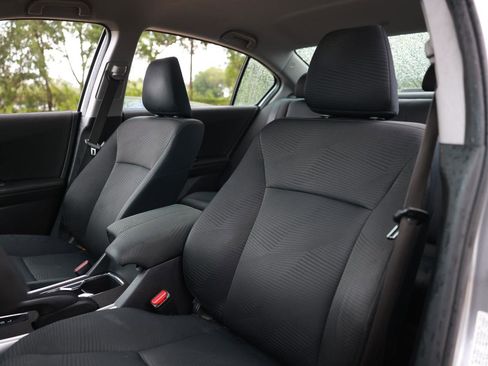 Used 2015 Honda Accord LX image 6