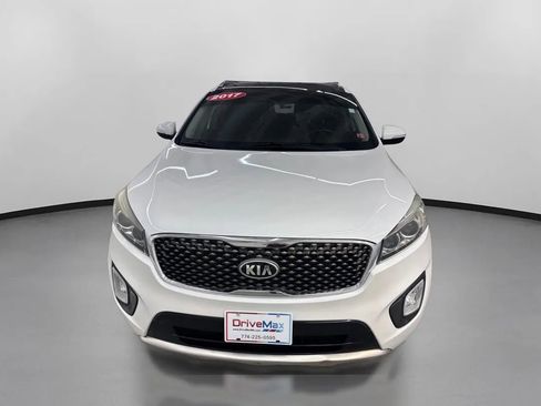 Used 2017 Kia Sorento SX AWD/4WD image 2
