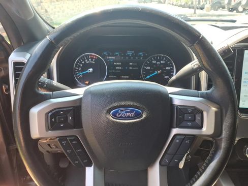 Used 2022 Ford F250 Lariat w/ FX4 Off-Road Package AWD/4WD image 19