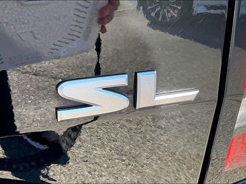 Certified 2024 Nissan Frontier SL image 21