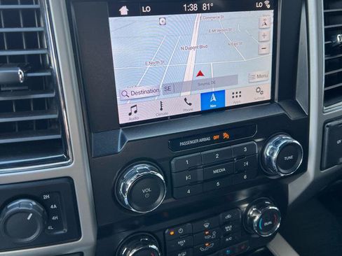 Used 2019 Ford F150 Lariat AWD/4WD image 28