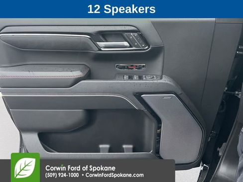 Used 2025 GMC Sierra 1500 AT4X image 23