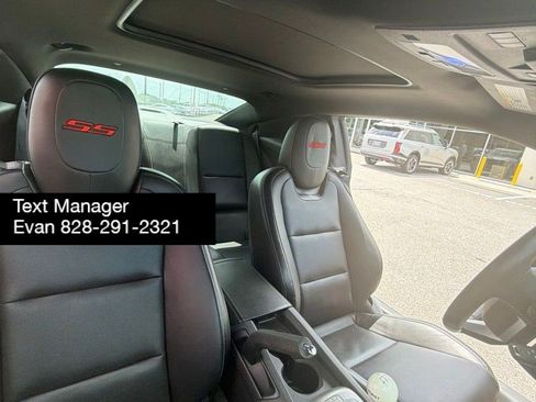 Used 2010 Chevrolet Camaro SS w/ RS Package RWD image 13