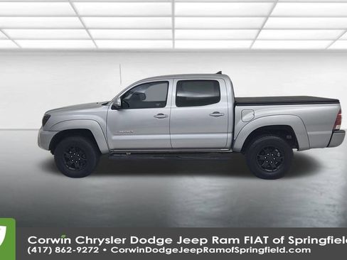 Used 2014 Toyota Tacoma PreRunner image 10