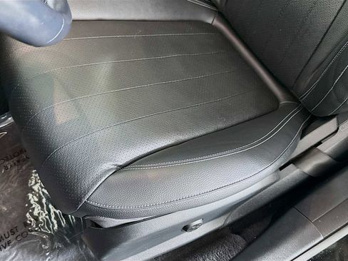 Used 2021 Mercedes-Benz E 350 4MATIC Sedan image 21