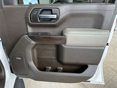 Used 2021 GMC Sierra 1500 SLT w/ SLT Convenience Package image 37