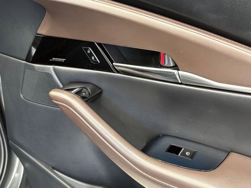 Used 2021 MAZDA CX-30 AWD 2.5 S w/ Premium Package image 22