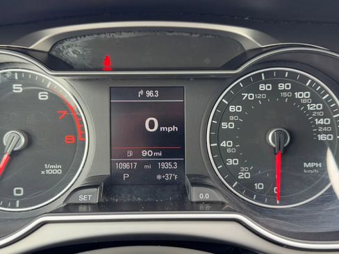 Used 2015 Audi A4 Premium w/ Audi MMI Navigation image 32