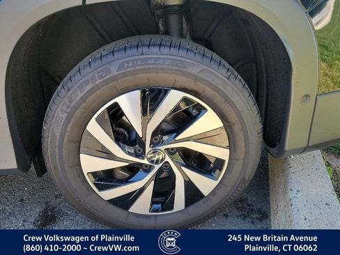 Certified 2025 Volkswagen Tiguan S AWD/4WD image 18