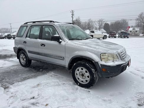 Used 2001 Honda CR-V LX image 4
